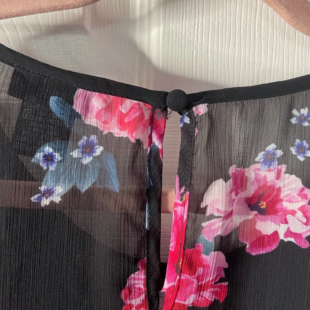 Torrid Floral and Butterfly Babydoll Top - Picture 9 of 14